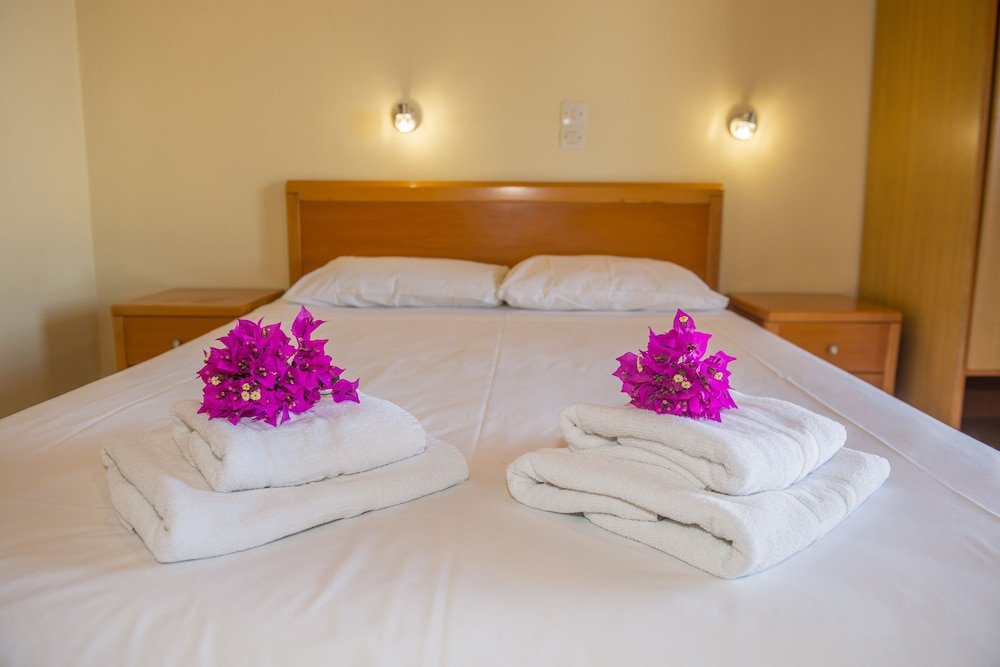 Фото Dionysos Apartments