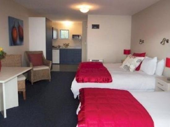 Фото отеля 2