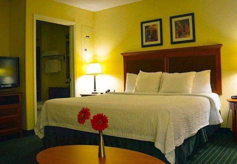 Фото TownePlace Suites Colorado Springs South