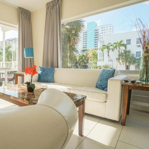 Внешний вид отеля Soleado Hotel в Форт-Лодердейле, фото 5