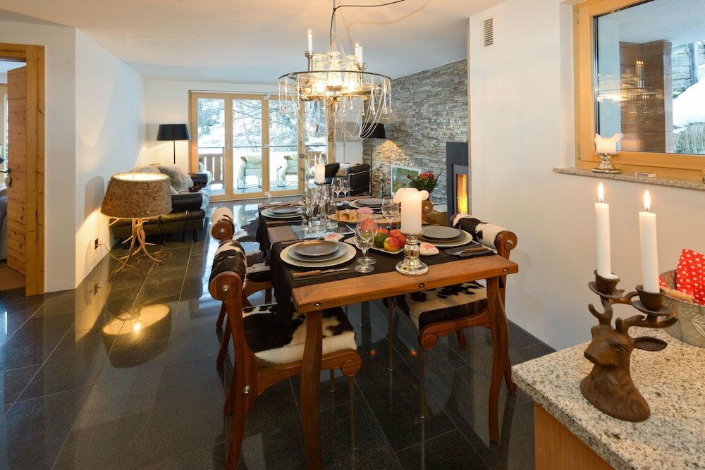 Hotel Haus Haro, Valais, photo