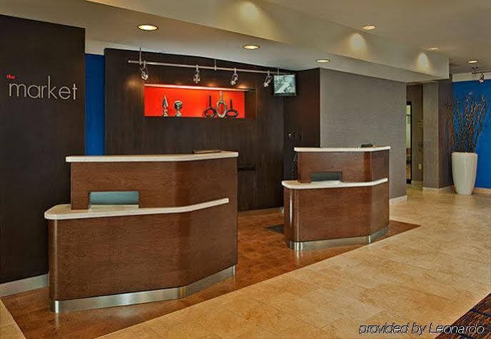 Фото Courtyard by Marriott Sacramento Midtown