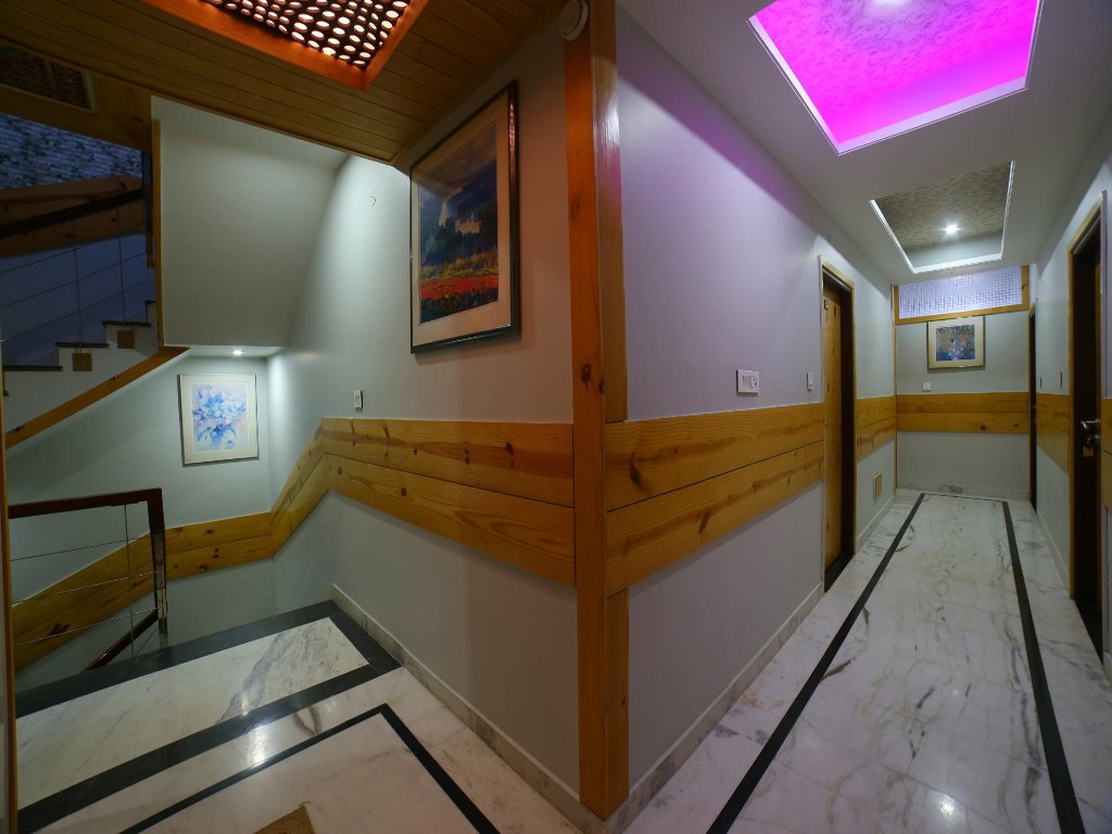 Фото Отель The Lodge