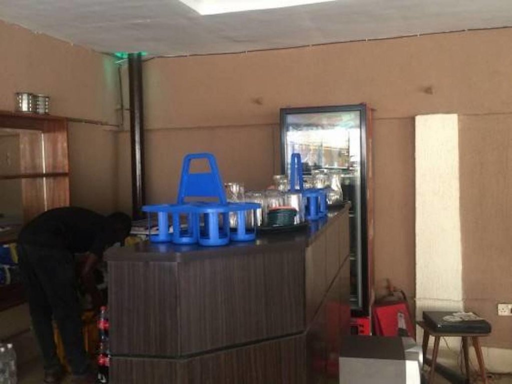 Фото Wonder King Hotel