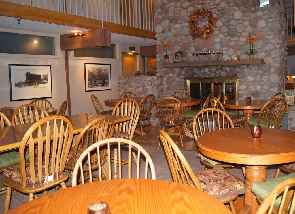 Фото Aspen Mountain Lodge