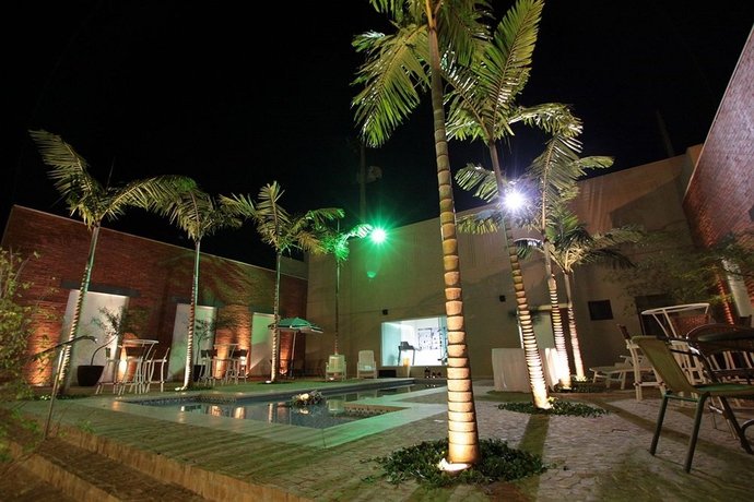 Фото Oasis Tower Hotel