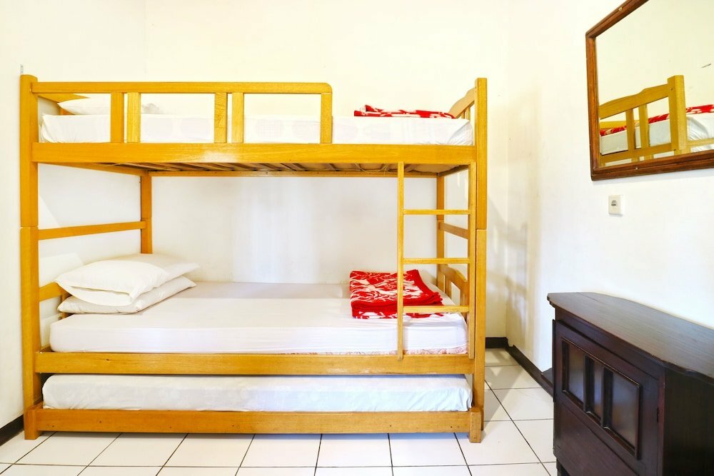 Hotel Pondok Buah Sinuan, West Java, photo