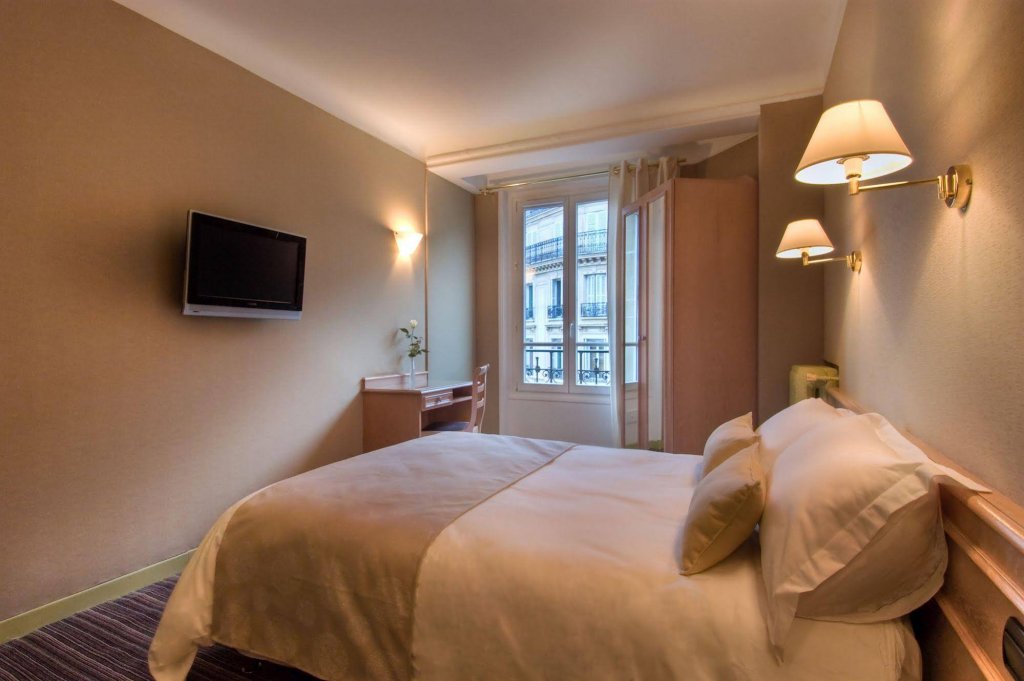 Фото Paris France