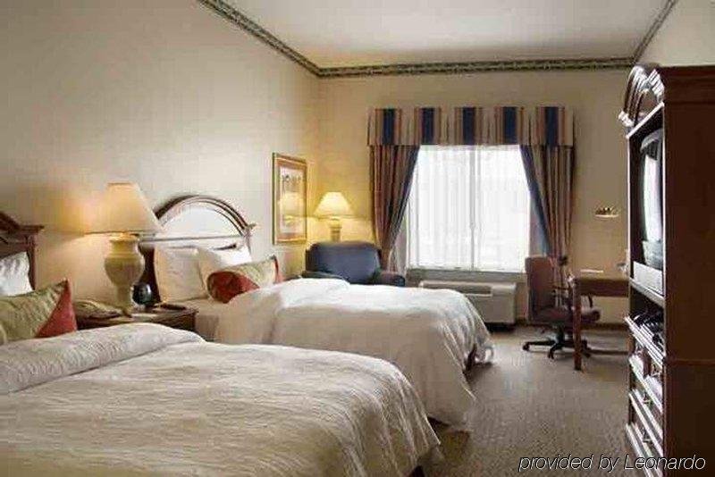 Фото Hilton Garden Inn Omaha Downtown/Old Market Area