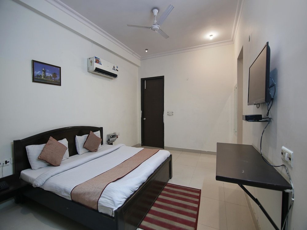 Фото Oyo 441 Hotel Mascot