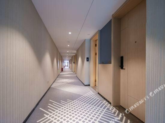 Hotel Zmax Hotels Shenzhen Lianhuacun Metro Station, Shenzhen, photo