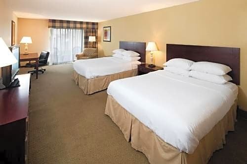 Фото Red Lion Hotel Harrisburg Hershey