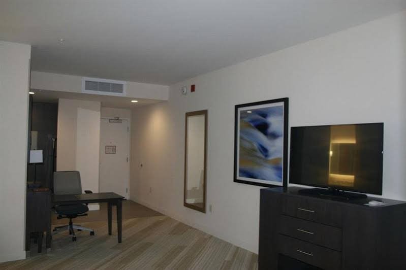 Фото Homewood Suites by Hilton Richmond Downtown