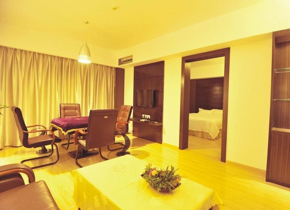 Фото Tengda Businss Hotel - Zhuhai