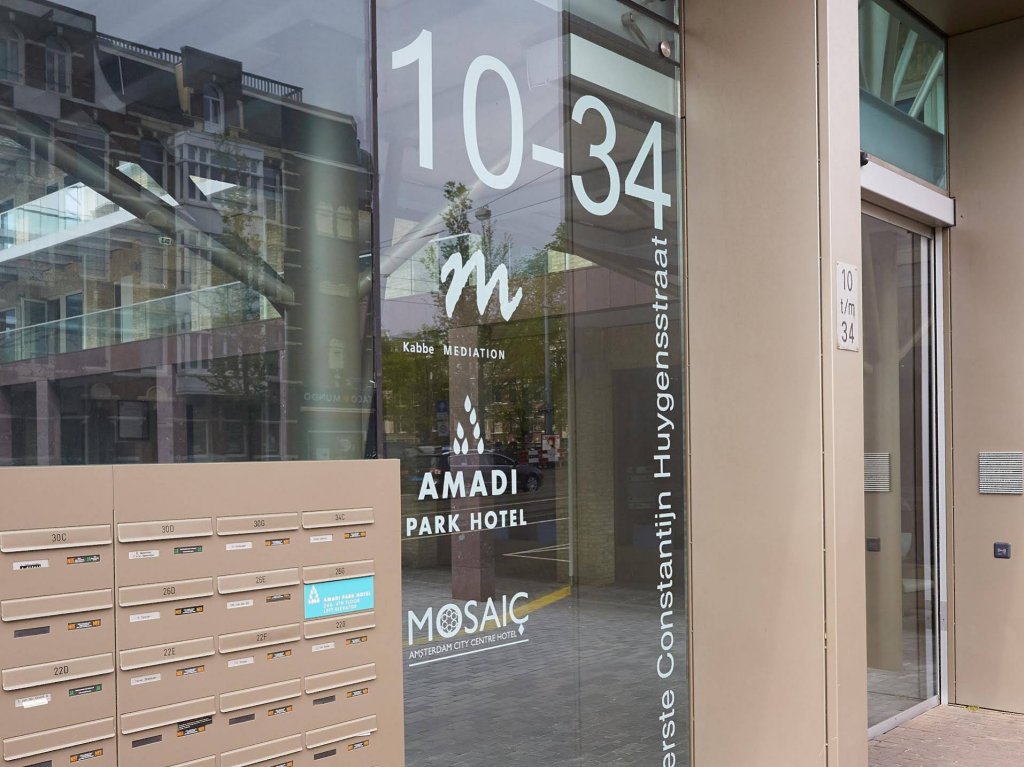 Фото Amadi Park Hotel