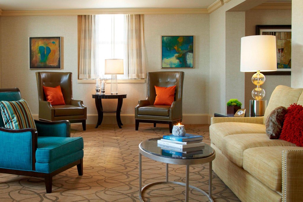 Фото Renaissance Cleveland Hotel