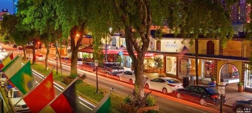 Фото The Dalmar, Fort Lauderdale, a Tribute Portfolio Hotel