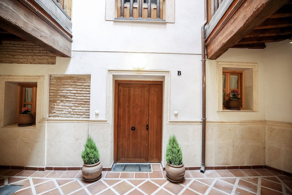 Фото La casa de los Infantes by Toledo Ap