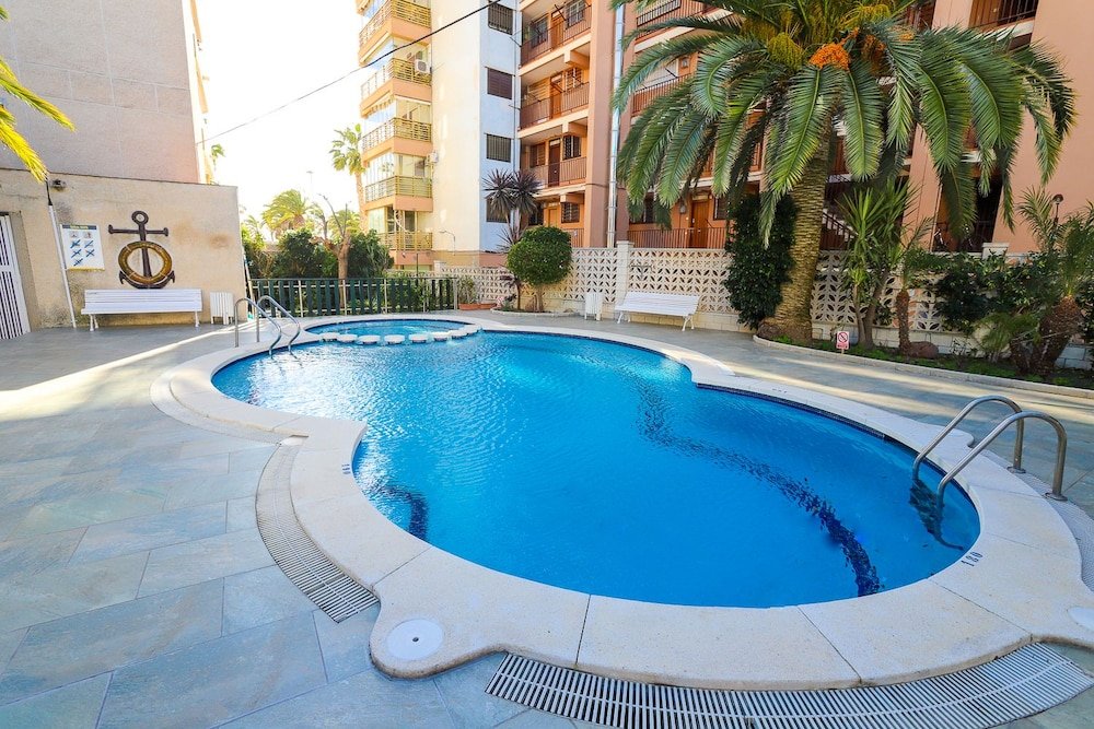 Фото Apartamento Differentflats Nauta