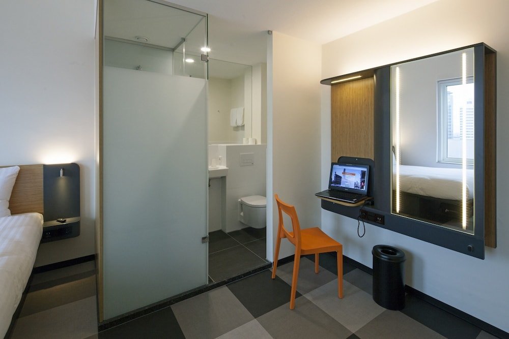 Фото EasyHotel The Hague Scheveningen Beach