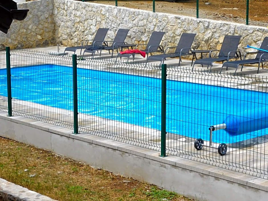 Фото House Sara 2