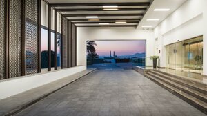 Гостиница Crowne Plaza Muscat by IHG