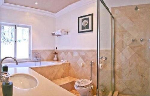 Фото Villa Hout Bay Heights