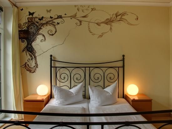 Фото Gästehaus Villa Seraphinum