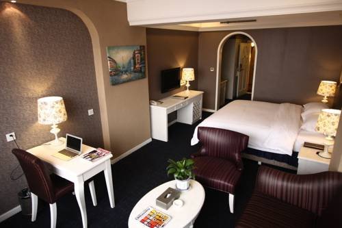 Фото 143793881972