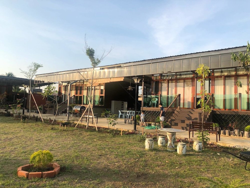 Фото Chan's Smart Living Inn Semporna