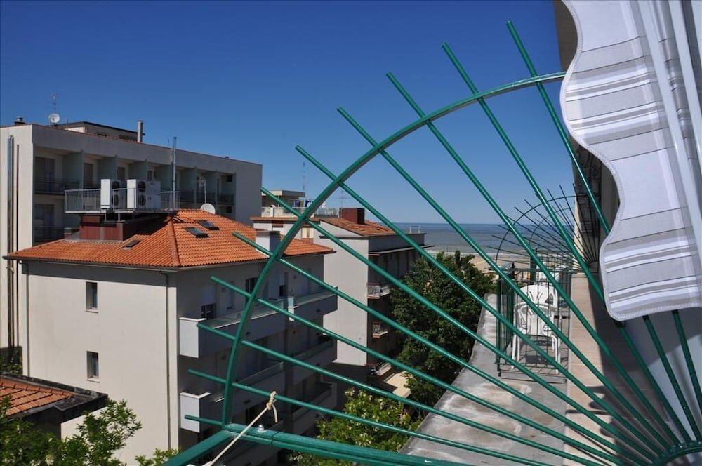 Фото Hotel Plaza