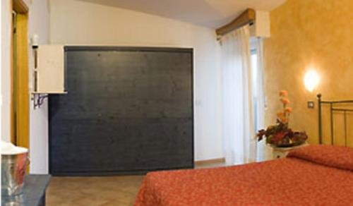 Фото Hotel Carol