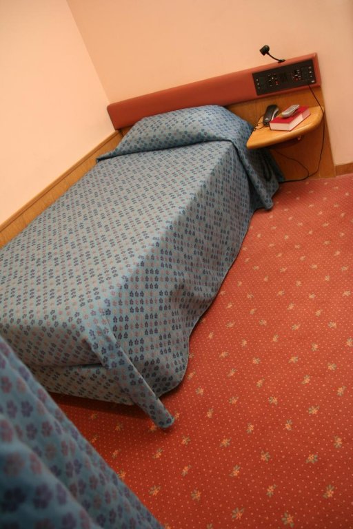 Фото Albert Hotel