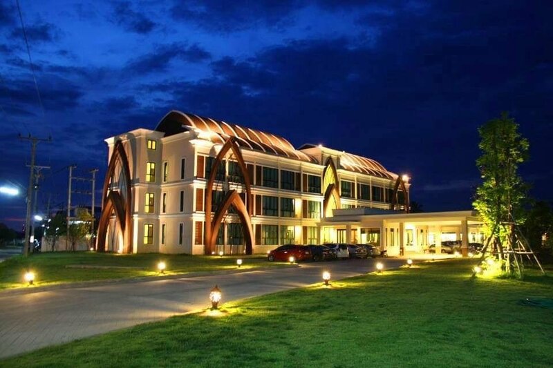 Гостиница Srilamduan Hotel в Сисакете