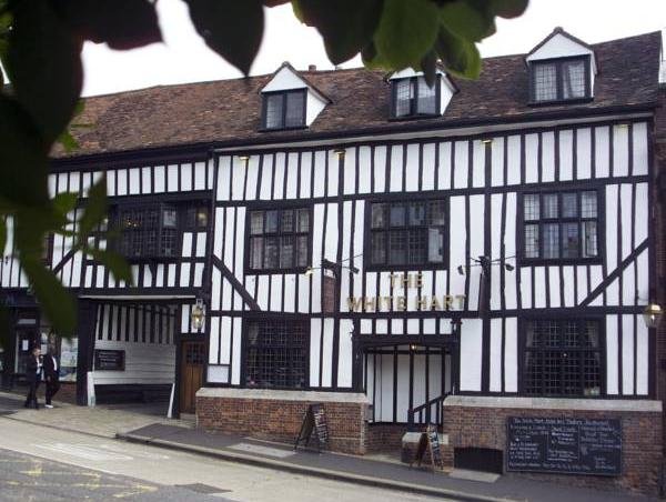 Фото The White Hart Hotel