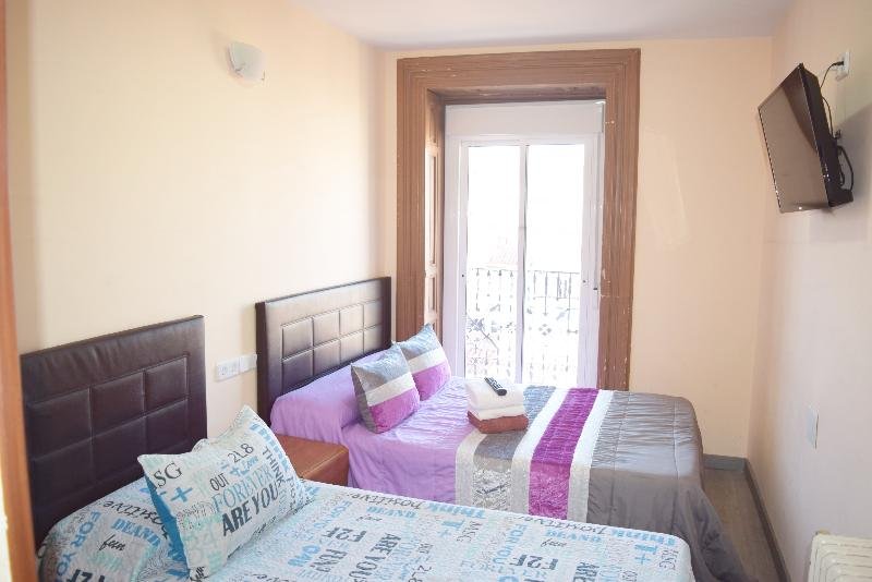 Фото Hostal Numancia