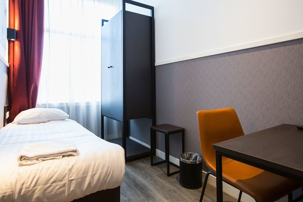 Фото Hotel Manofa