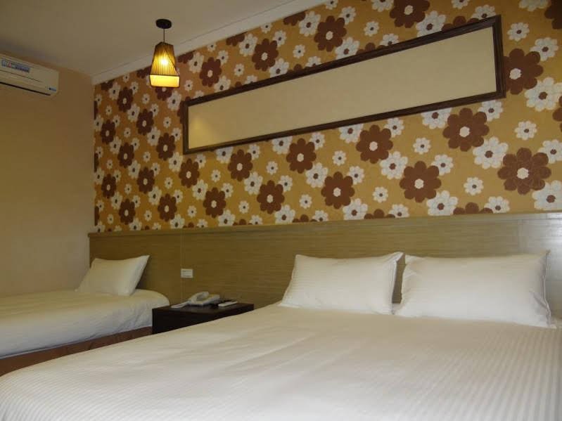 Фото Home Full Hotel