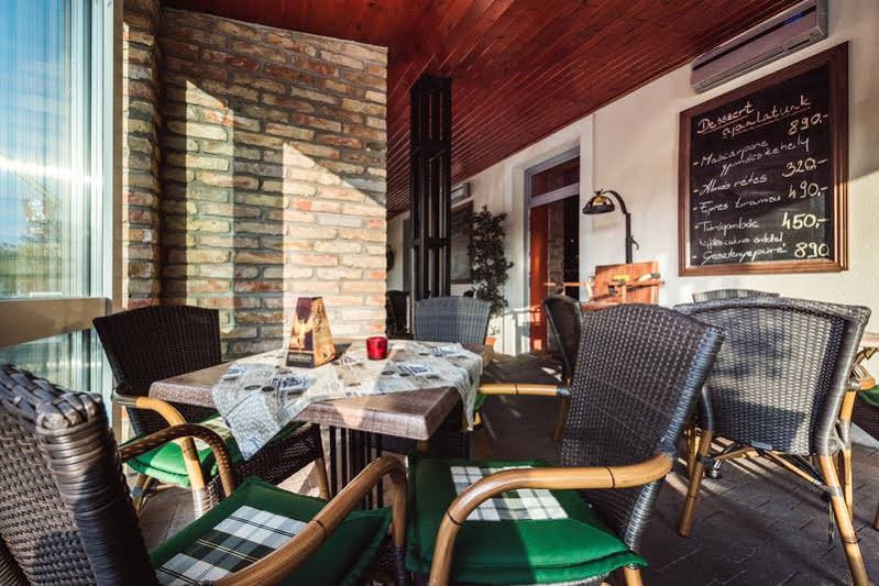 Фото Garzon Plaza