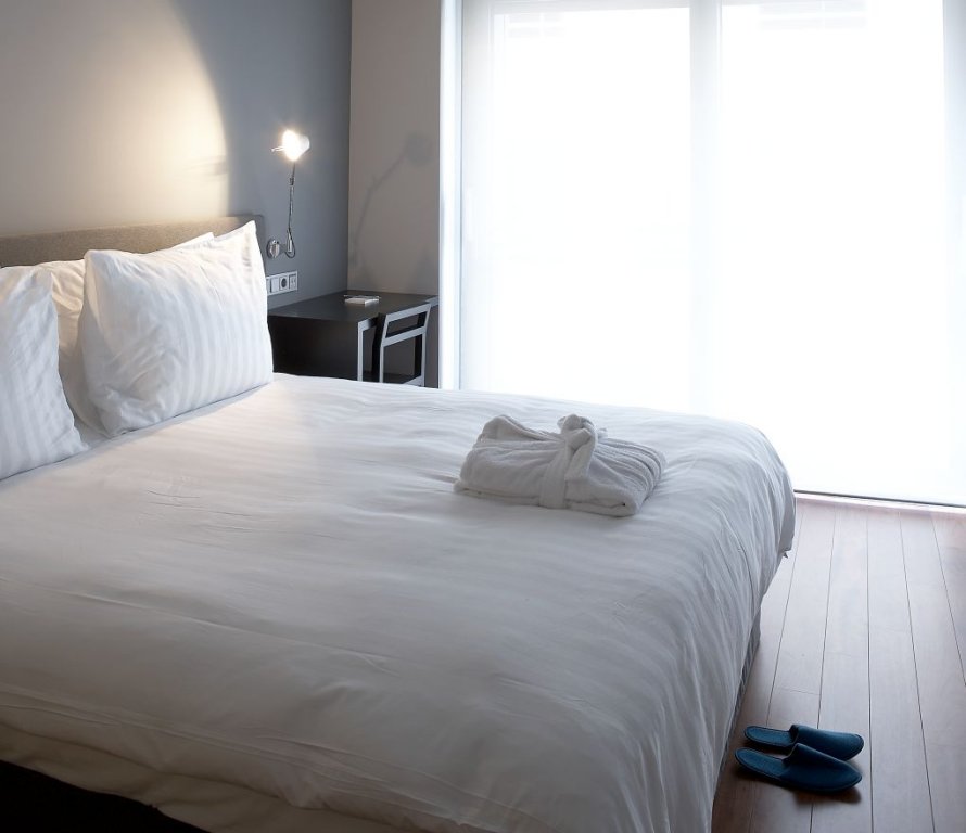 Фото Periscope Hotel