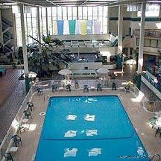 Фото The Lodge Hotel and Banquets