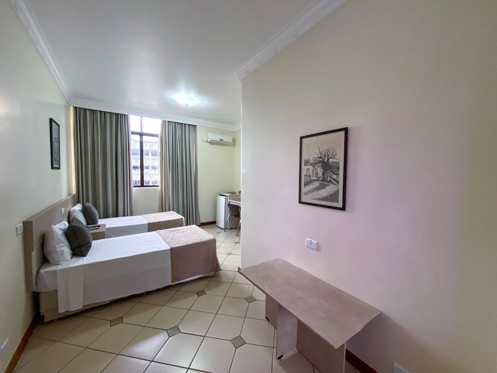 Фото Umuarama Plaza Hotel