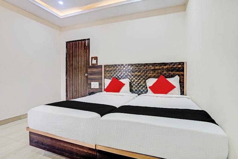 Фото Hotel Asian International