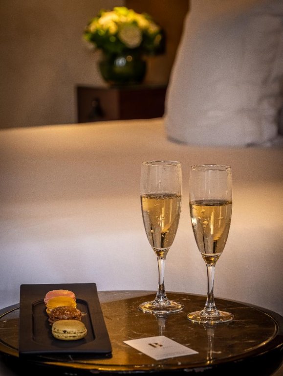 Фото Hôtel La Bourdonnais by Inwood Hotels