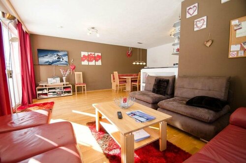 Апартаменты Appartement Tauernblick в Капруне