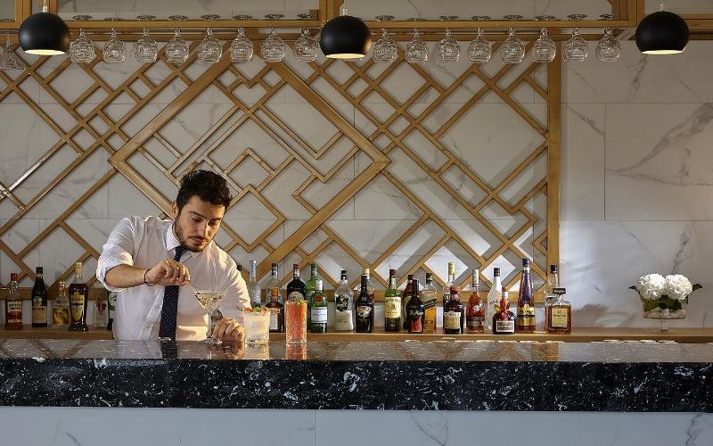 Фото Vasia Royal Hotel