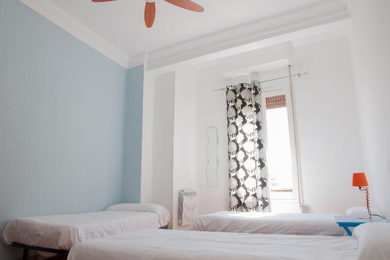 Фото Russafa Youth Hostel