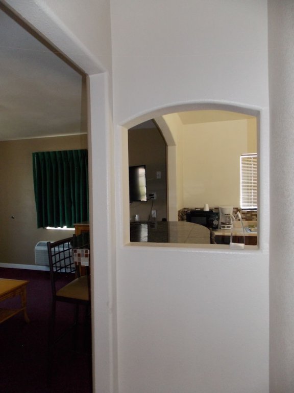 Фото Rodeway Inn near Coachella