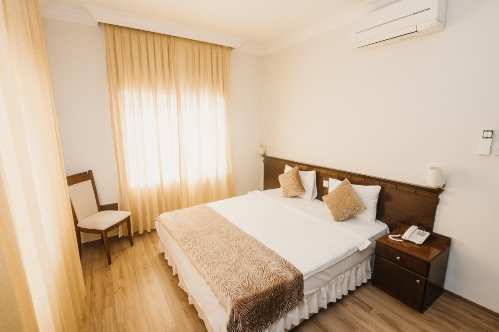 Фото Sammy's Hotel