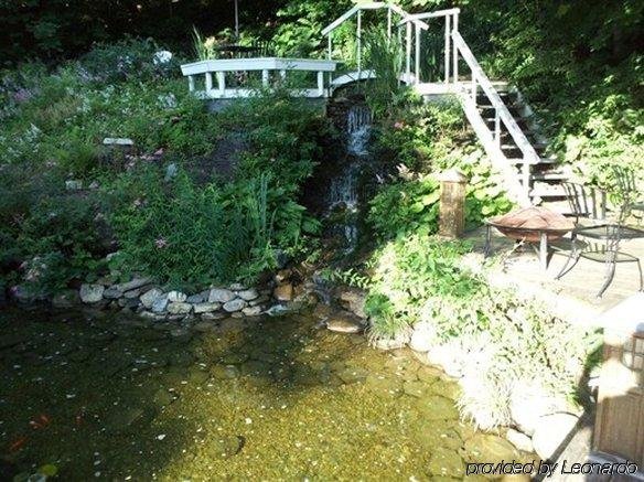 Фото The Cornell Inn, Lenox